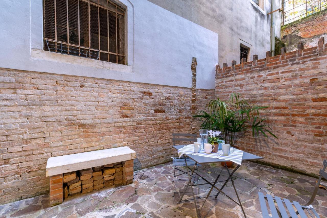San Silvestro House Apartment เวนิส ภายนอก รูปภาพ